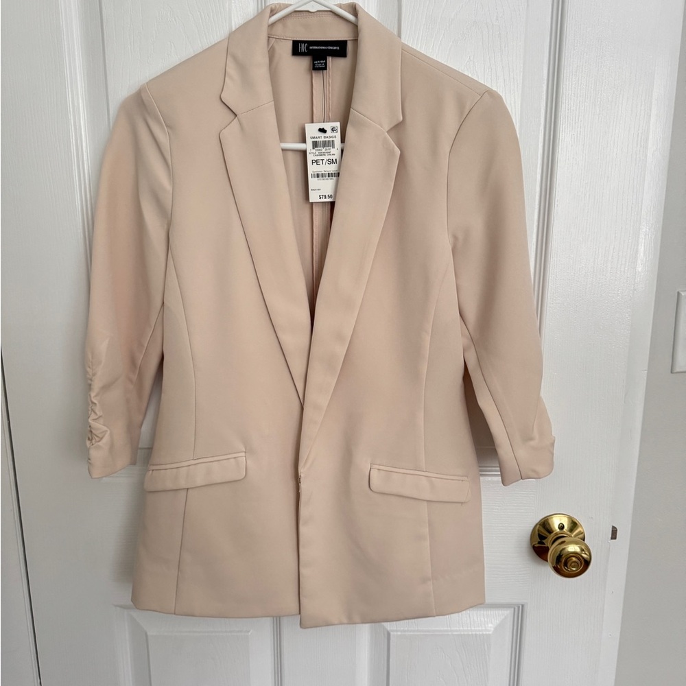 NWT INC International Concepts Light Beige Blazer